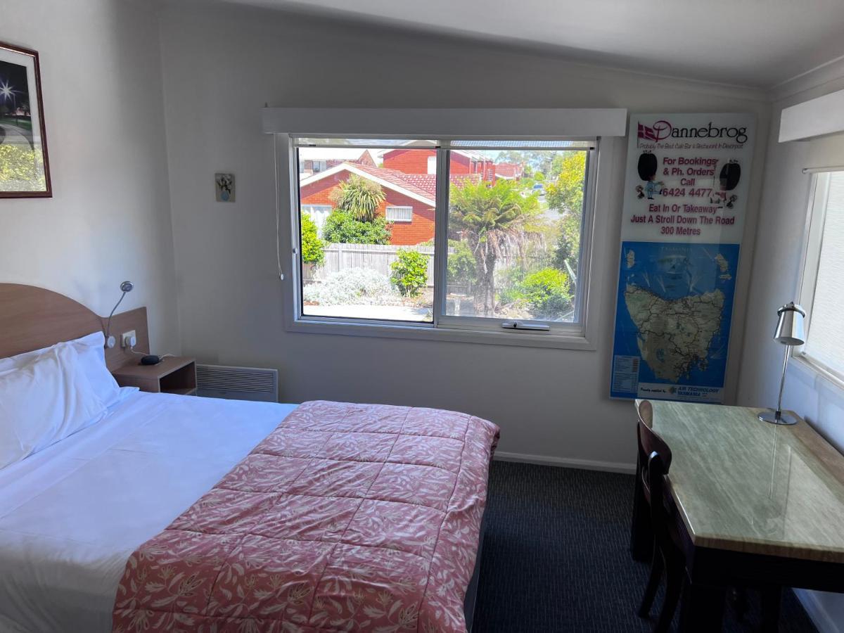 The Dannebrog Lodge Devonport Exterior photo