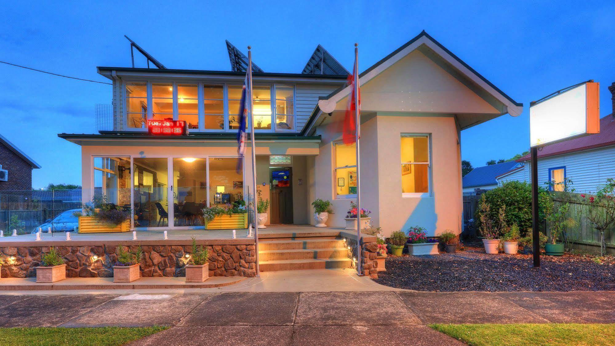 The Dannebrog Lodge Devonport Exterior photo